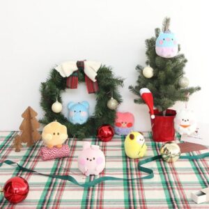 bt21-tong-tong-ornament-cushion