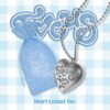 hearts2hearts-the-1st-mini-album-focus-heart-locket-ver-smart-album