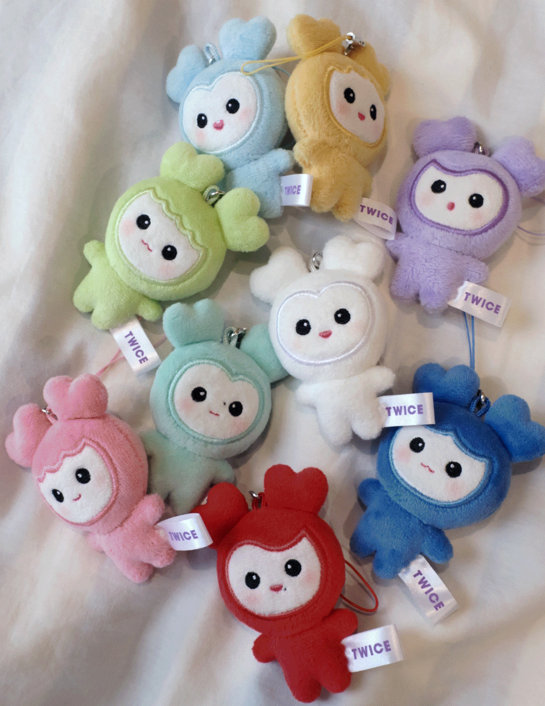 twice-2025-twice-fanmeeting-10ve-universe-md-lovely-plush-micro-ver-wholesale-2